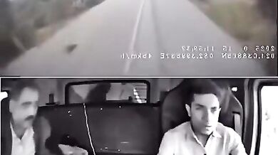 Náklaďák přišem o brzdy při jízdě z kopce