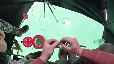 Když rybaříš na zamrzlém jezeře…