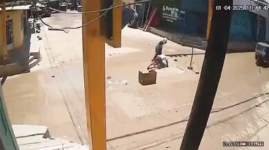 Nový způsob parkování motocyklů včetně bezplatného mytí