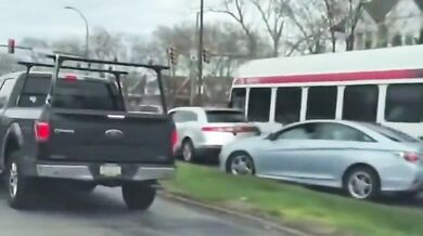 Sedm zraněných po nehodě autobusu SEPTA v severovýchodní Filadelfii