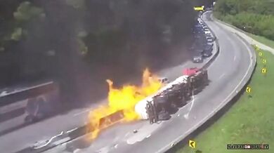 Tragédie na dálnici v Brazílii: převrácená cisterna s ethanolem zapálila 25 vozidel