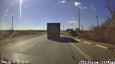 Motorkáři urazil náklaďák hlavu při nehodě