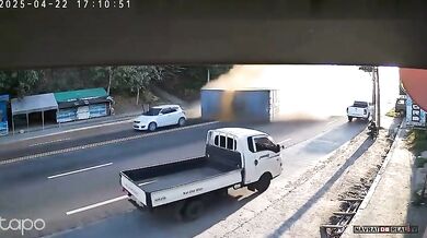 Kuriózní dopravní nehoda #6