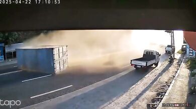 Kuriózní dopravní nehoda #6