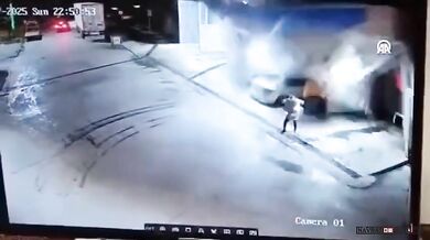 Sesuv půdy zabil muže a dvě dcery v Turecku