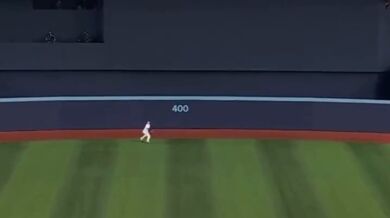 Varsho oslňuje při návratu podivuhodným zákrokem