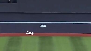 Varsho oslňuje při návratu podivuhodným zákrokem