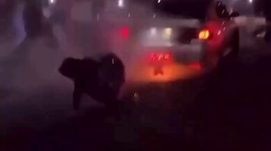 Jak si připálit zadek během nelegálního pouličního driftování