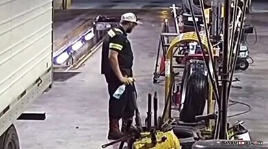 Únik z pneumatiky: Podaří se ho najít?