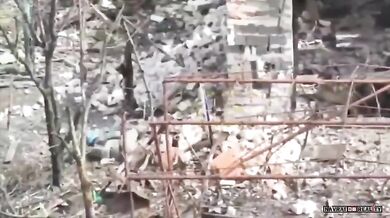 Útok FPV dronem na vojáka – nálož selhala