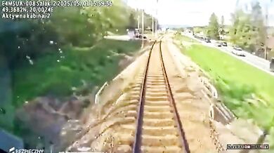 Nehoda na železničním přejezdu v Polsku