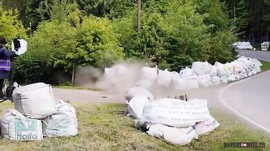 Nehoda závodníka během motocyklového závodu v Hořicích