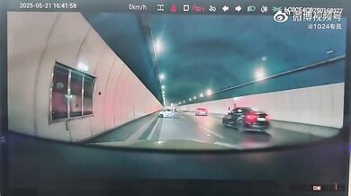 Dopravní nehoda v tunelu