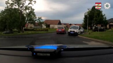 Ujížděl policii, teď mu hrozí přísnější trest