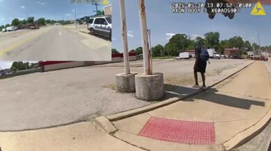 Kontroverzní zásah policie v Missouri: Policejní pes pokousal ozbrojeného muže