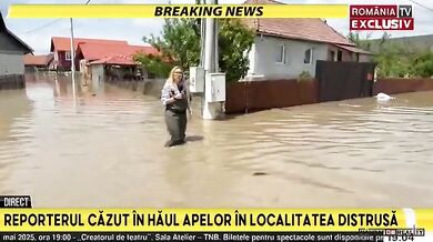 Rumunská novinářka během živého vstupu zmizela pod hladinou