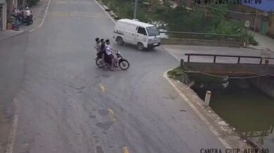 Rychlá reakce spolujezdce motocyklu