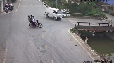 Rychlá reakce spolujezdce motocyklu