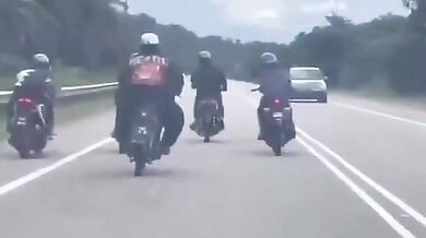 Obézní motorkář na vině motonehody