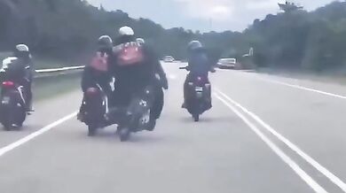 Obézní motorkář na vině motonehody