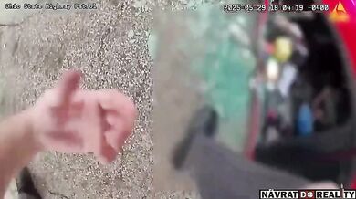 Opilá řidička zatčena po honičce na dálnici I-75, která skončila převrácením vozidla