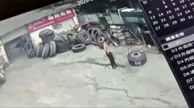 Výbuch pneumatiky během hustění