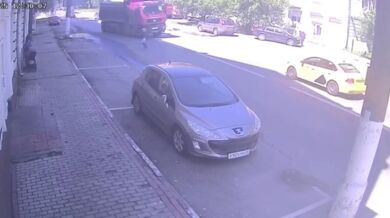 Dítě uniklo smrti jen o vlásek...