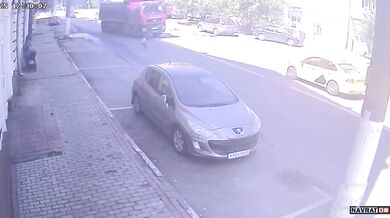 Dítě uniklo smrti jen o vlásek...