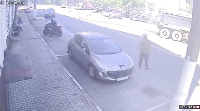 Dítě uniklo smrti jen o vlásek...