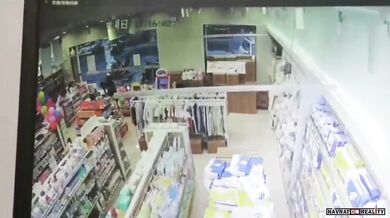 Vzala své dítě na poslední chvíli...