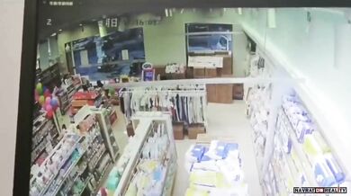 Vzala své dítě na poslední chvíli...