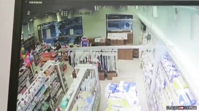 Vzala své dítě na poslední chvíli...