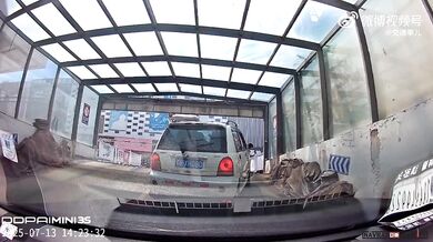 Karma za předjíždění v podzemních garážích