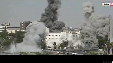 Izraelský útok zachycen během živého vysílání syrské televize