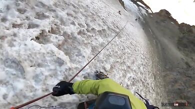 Zázračné přežití na hoře Vallunaraju v Peru během záchranného kurzu