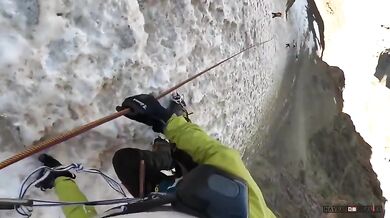 Zázračné přežití na hoře Vallunaraju v Peru během záchranného kurzu