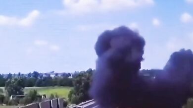 Tragédie na dálnici: Pád letadla v Itálii si vyžádal dva lidské životy