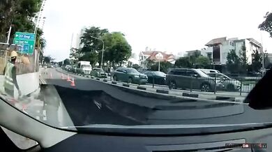 Auto spadlo do propadliny