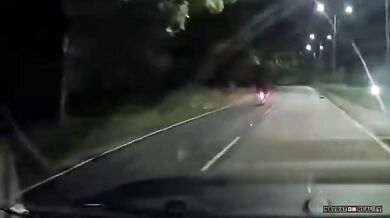 Šelma dostala chuť na skútraře