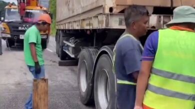 Kdo zapomněl zatáhnout ruční brzdu...?