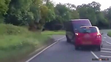 Řidič minibusu dostal čtyři roky vězení za vážnou nehodu