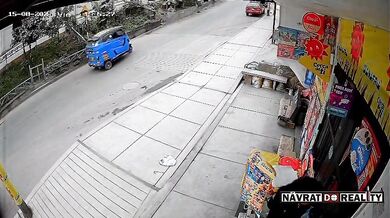 Tragická nehoda nákladního vozu s plynovými lahvemi v Comasu