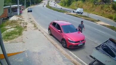 Zapomenutí zatažení ruční brzdy