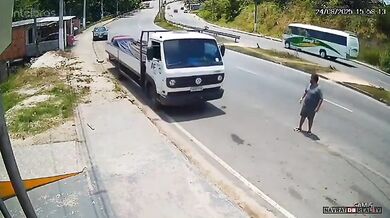 Zapomenutí zatažení ruční brzdy