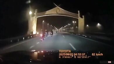 Nechtěný skok na motorce