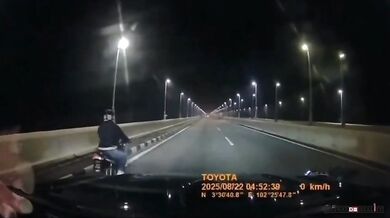 Nechtěný skok na motorce