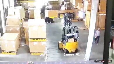 Prank na spícího kolegu nevyšel podle plánu