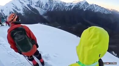 Tragická smrt turisty v horách na čínském Sichuanu