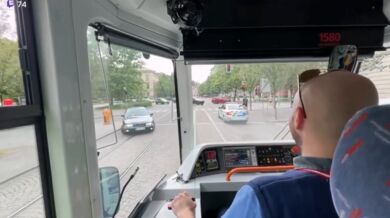 Kuriózní manévr před policií