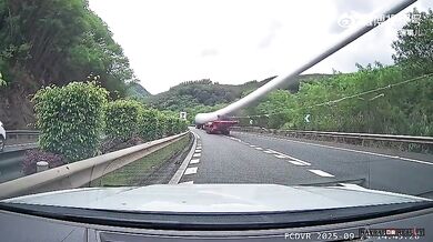 Nehoda při předjíždění